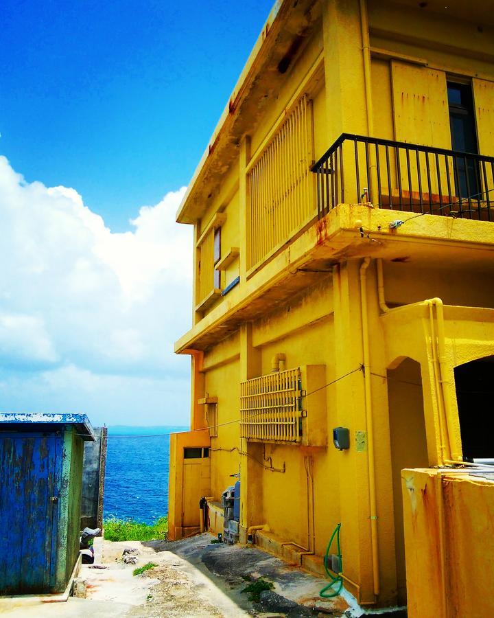 Guesthouse Ayaguya Miyakojima  Exteriör bild